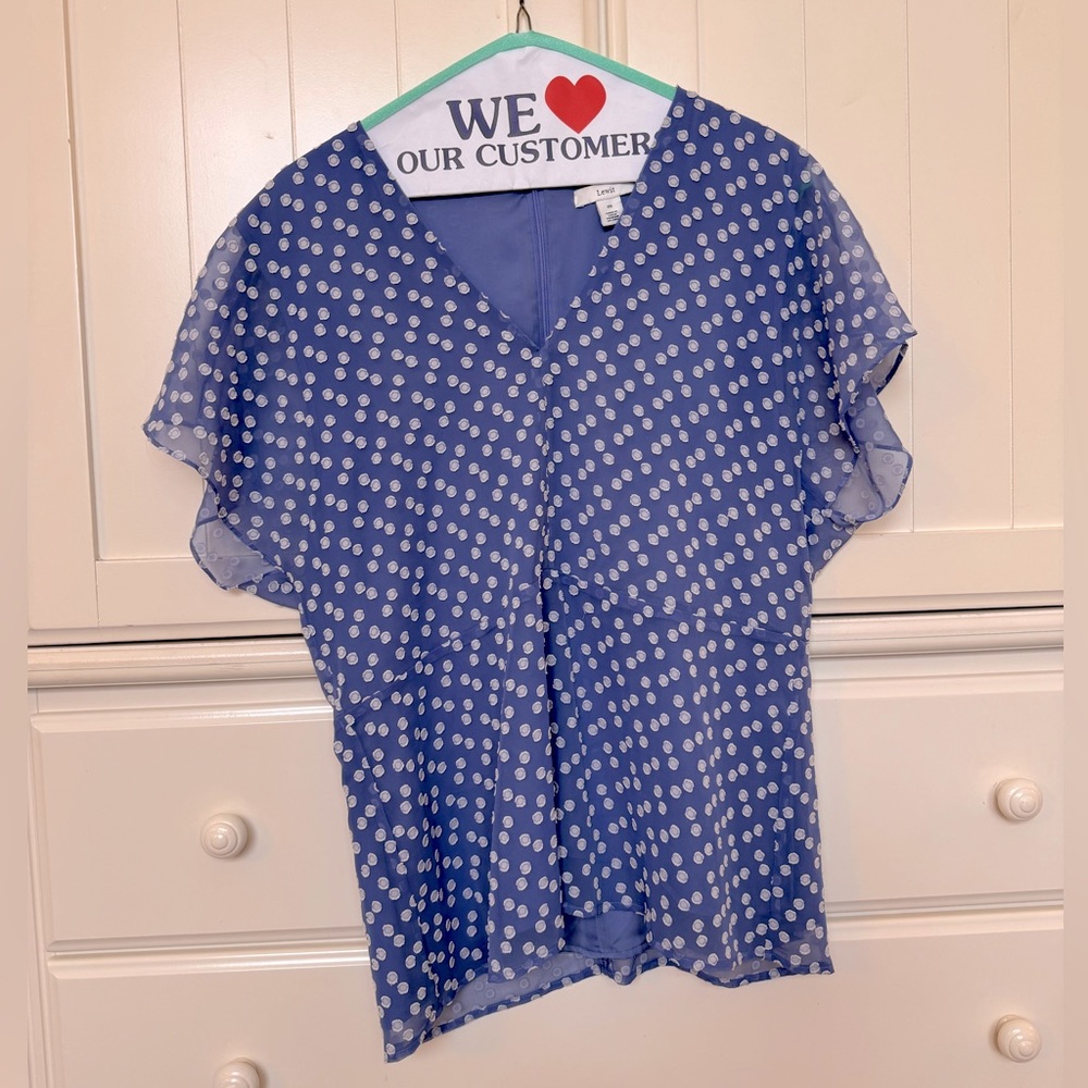 Lewit polka dot top